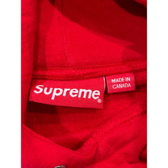 Supreme Catwoman Hooded Sweatshirt*RED*NEW in BAG! RARE HARD TO FIND*L - Picture 5 of 8
